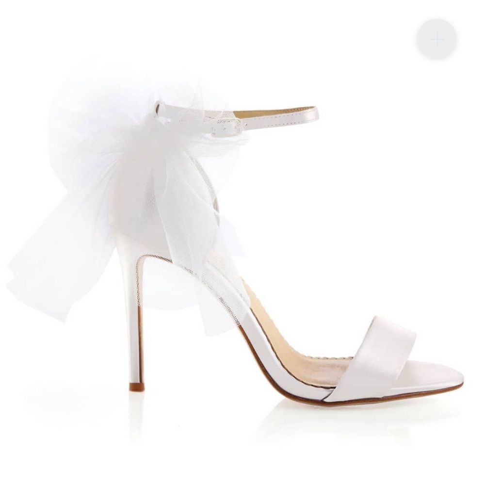 NEW Bella Belle Elise Ivory Wedding Shoes - Size 9